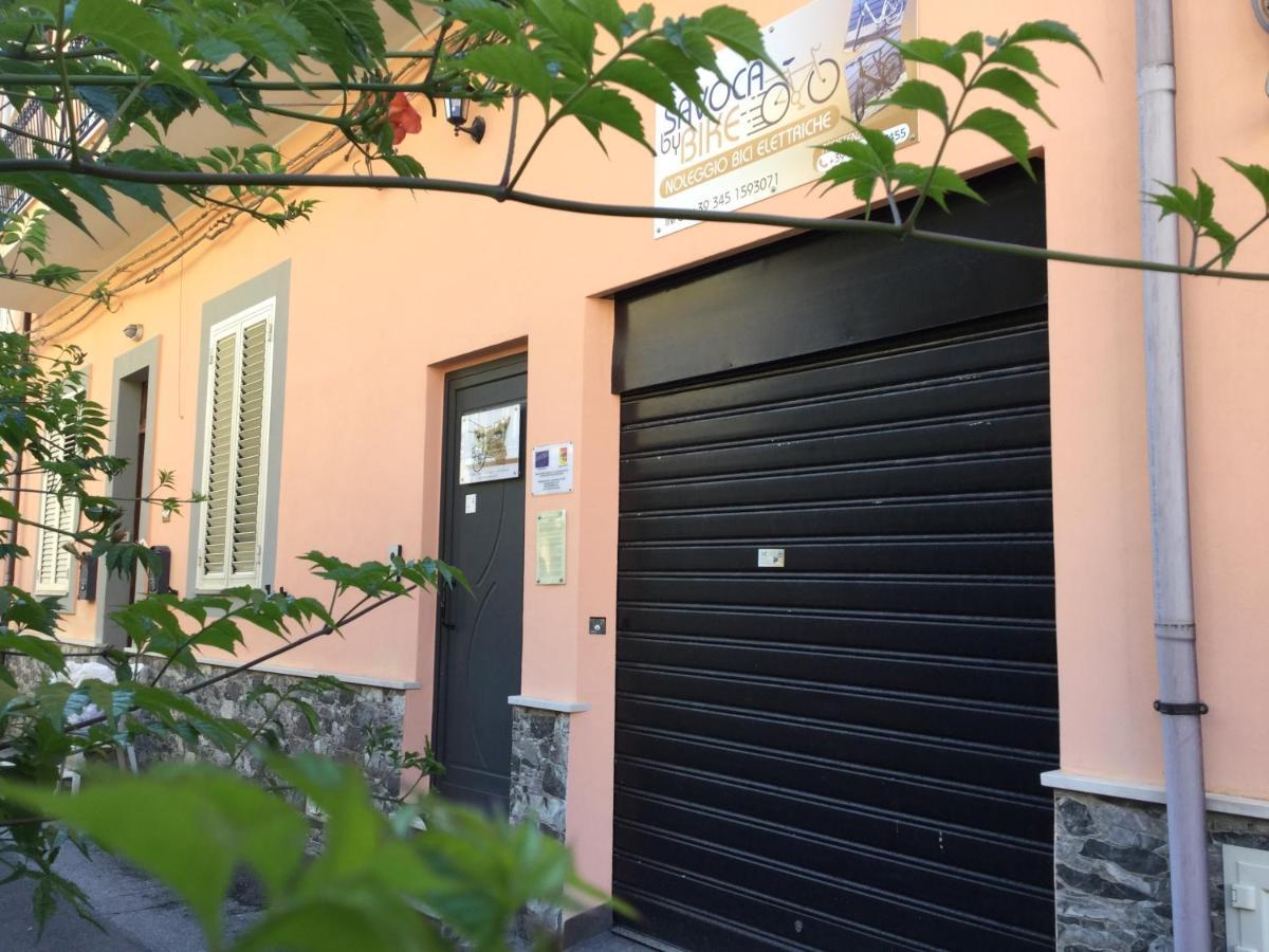 B & B Jasmine Santa Teresa Di Riva Eksteriør billede