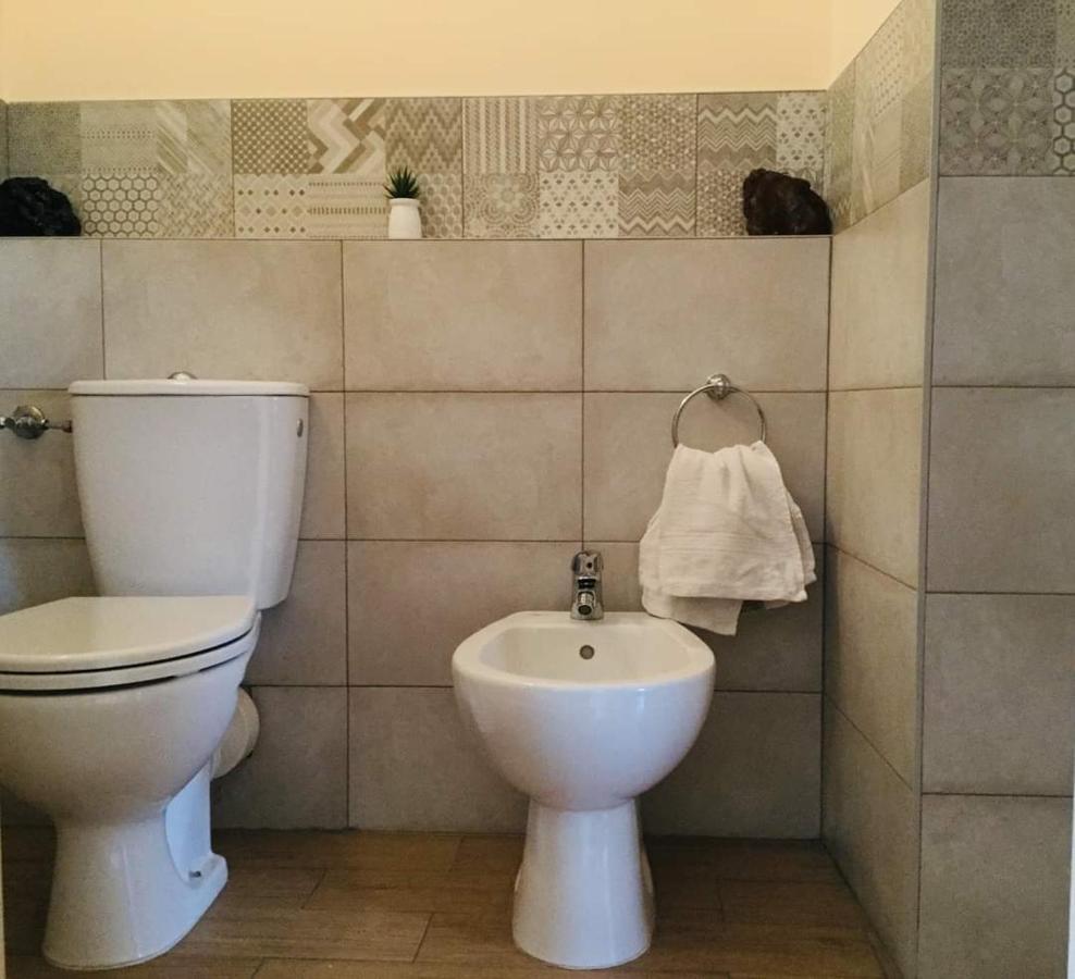 B & B Jasmine Santa Teresa Di Riva Eksteriør billede