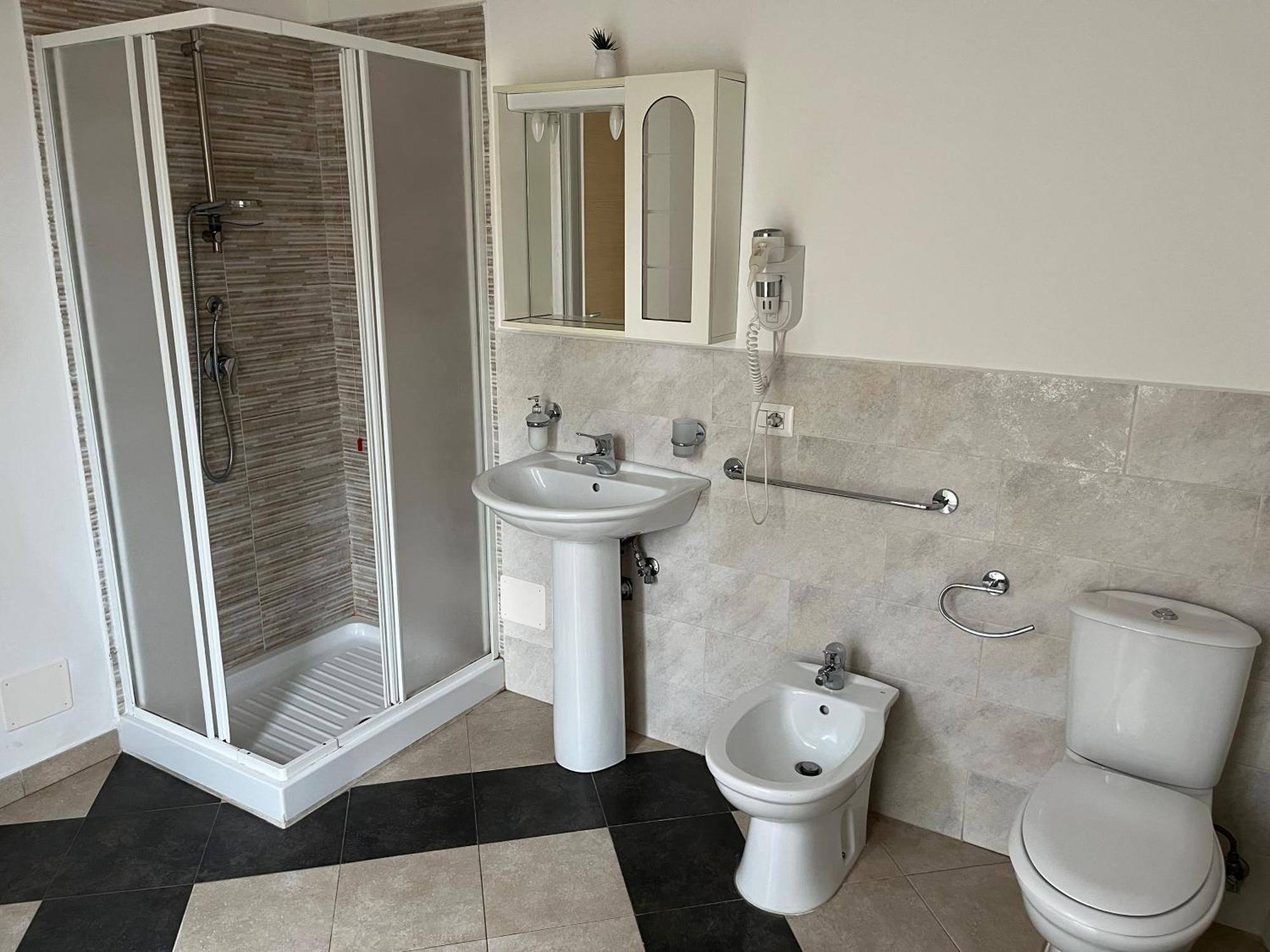 B & B Jasmine Santa Teresa Di Riva Eksteriør billede